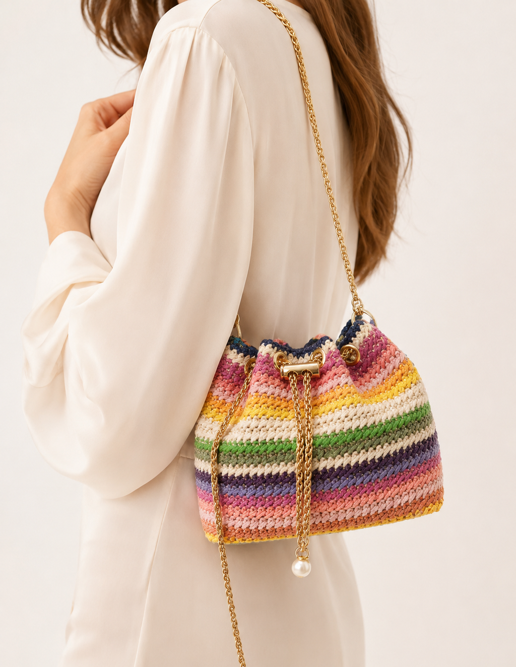 Bucket bag